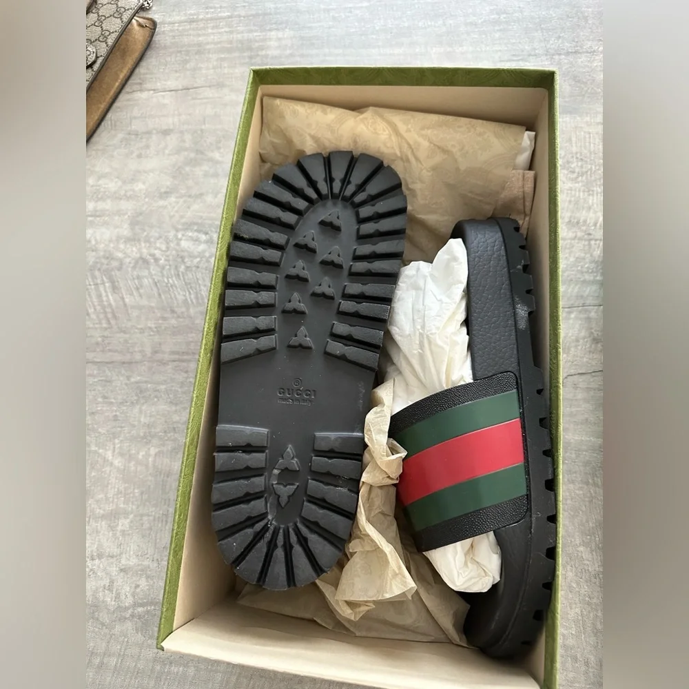Shoes | Mens 222 Gucci Slides With The Thick Bottom Size 9 